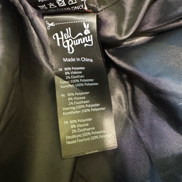 BNWT HELL BUNNY ROSA ROSSA COAT *GORGEOUS* - Picture 6 of 8
